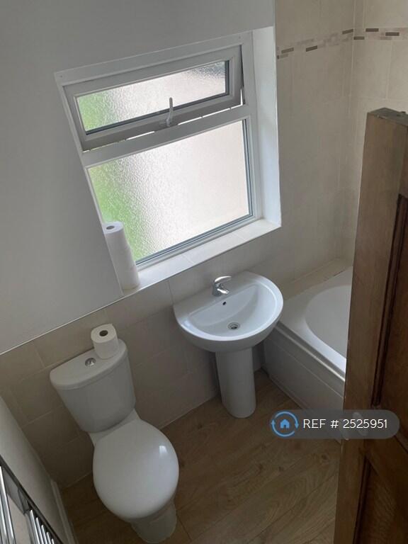 Additional image 17 of Green Lanes, Birmingham, B73