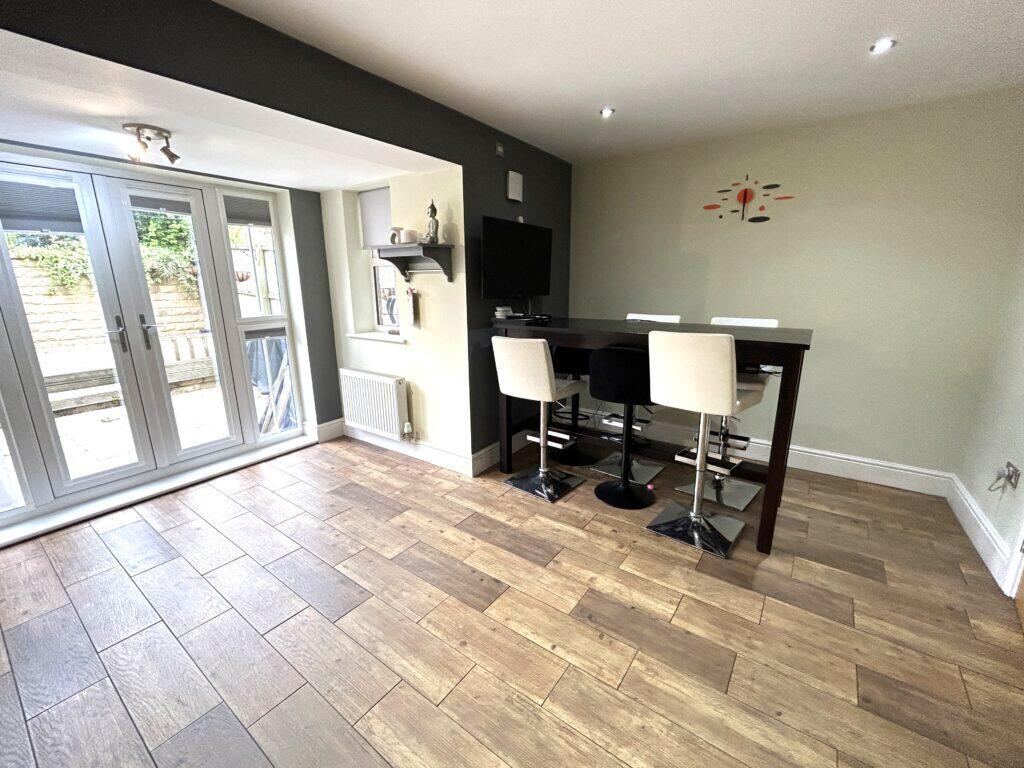 Additional image 7 of Ellison Grove, Birkenshaw, BD11 2DL