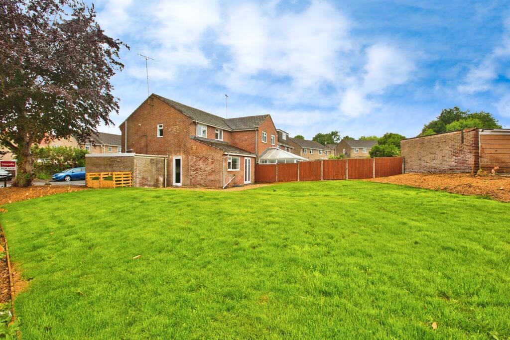 Additional image 19 of Portreeve Drive, Yeovil