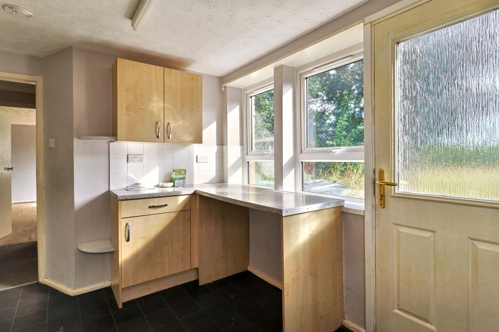 Additional image 2 of 57 Thurlocks, Tintinhull, Yeovil, Somerset, BA22 8QE