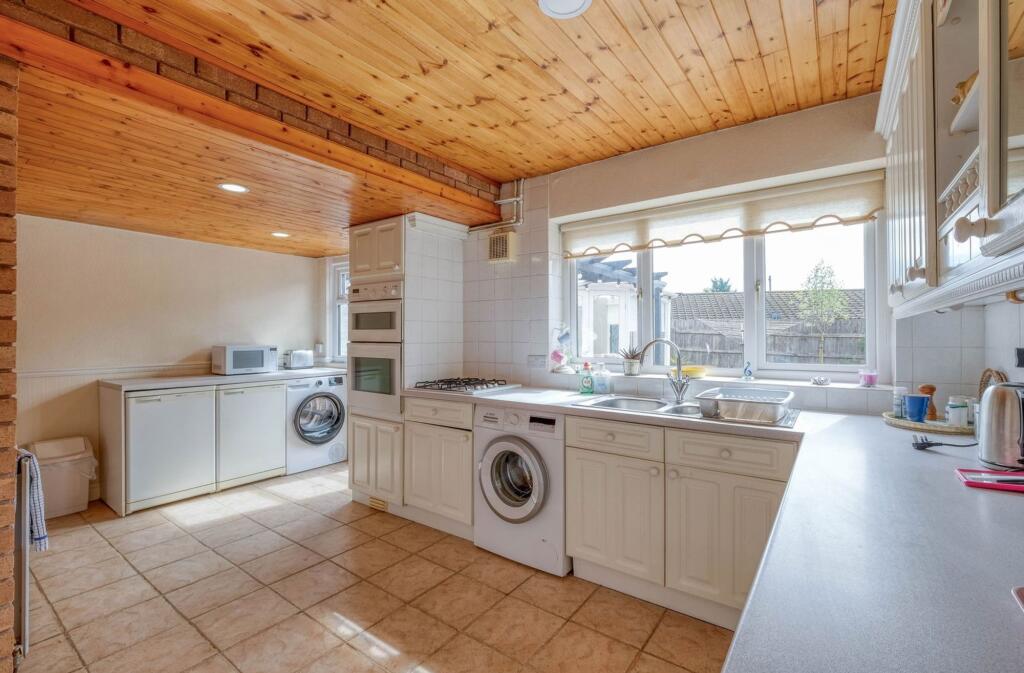 Additional image 7 of St. Judes Avenue, Studley, B80