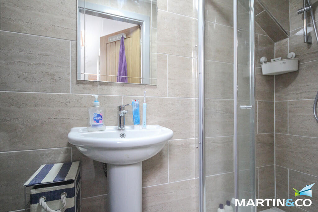 Additional image 4 of Park Road, Bearwood, B67