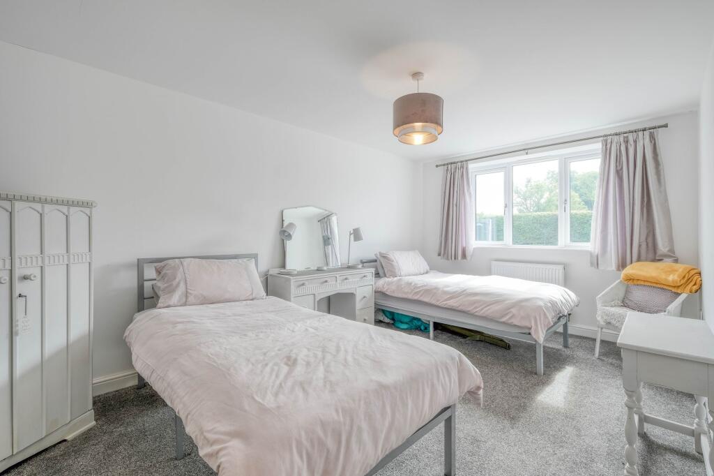 Additional image 20 of Droitwich Road, Bradley Green, B96