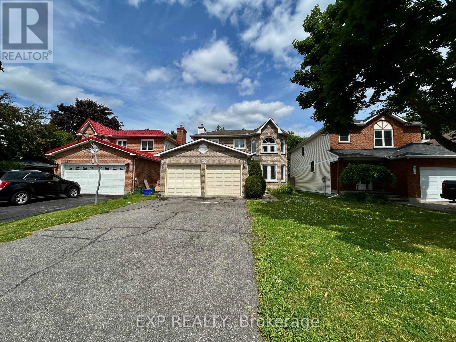 135 PICASSO DRIVE|Ottawa, Ontario K1G5S9