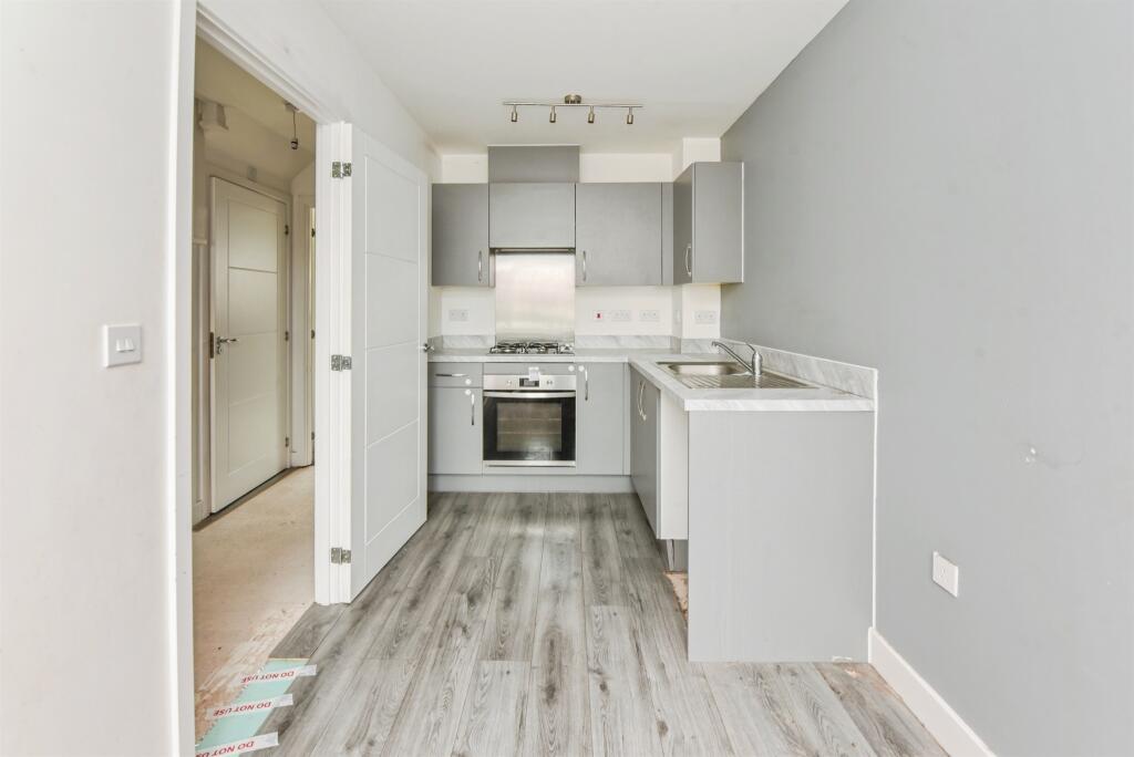 Additional image 17 of Amazon Way, Westbury