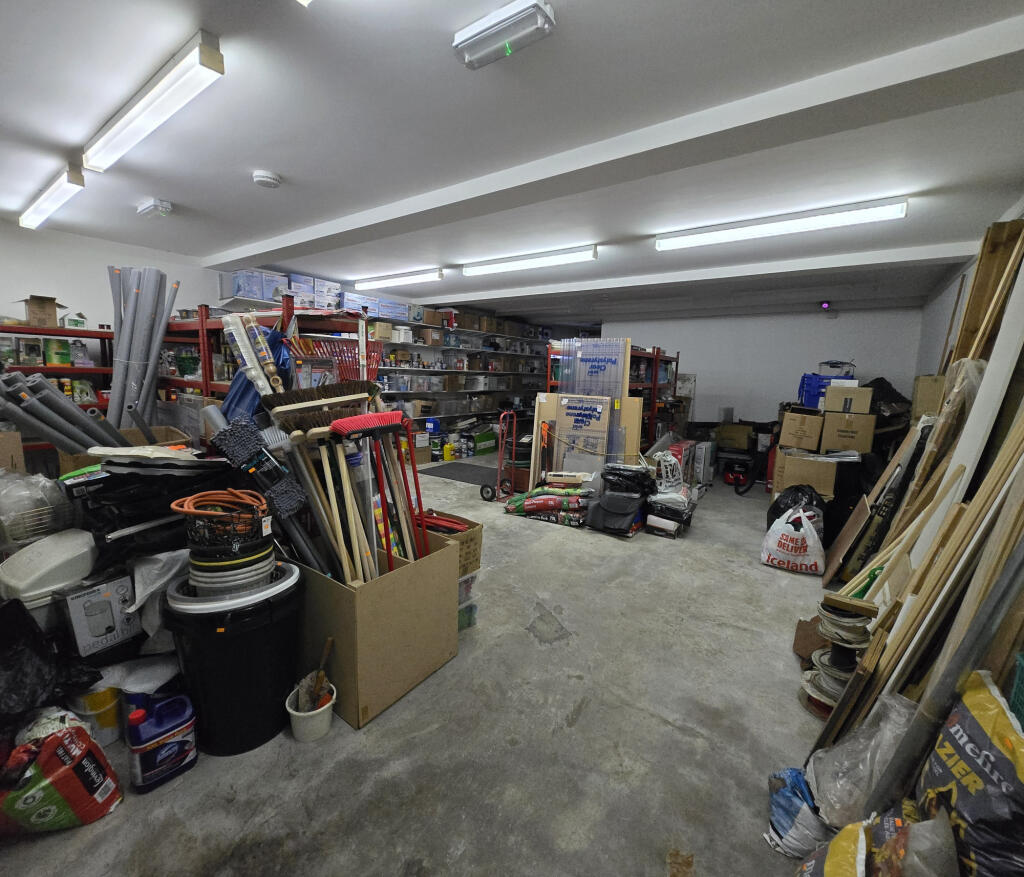 Additional image 5 of Londonderry Road, Oldbury, B68