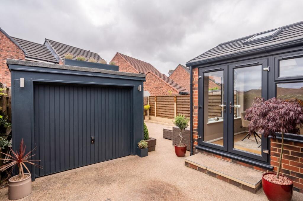 Additional image 26 of Whitehall Road, Drighlington