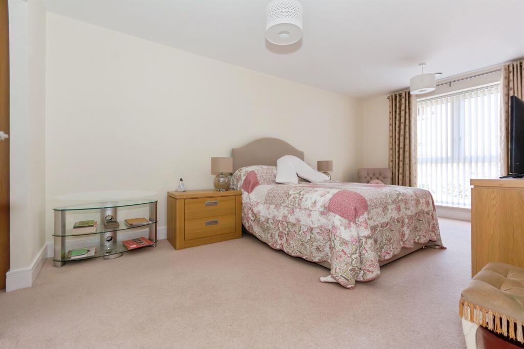 Additional image 12 of 911-913 Warwick Road, Solihull