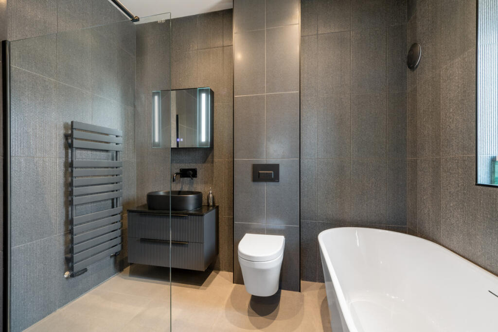 Additional image 22 of Haye Lane, Mappleborough Green, B80