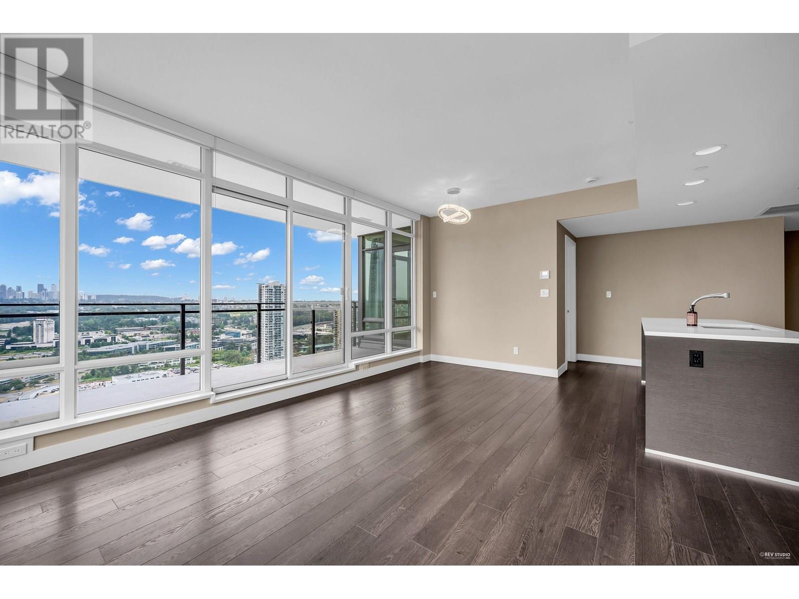 Property image for 2807 2008 ROSSER AVENUE|Burnaby, British Columbia V5C0H8