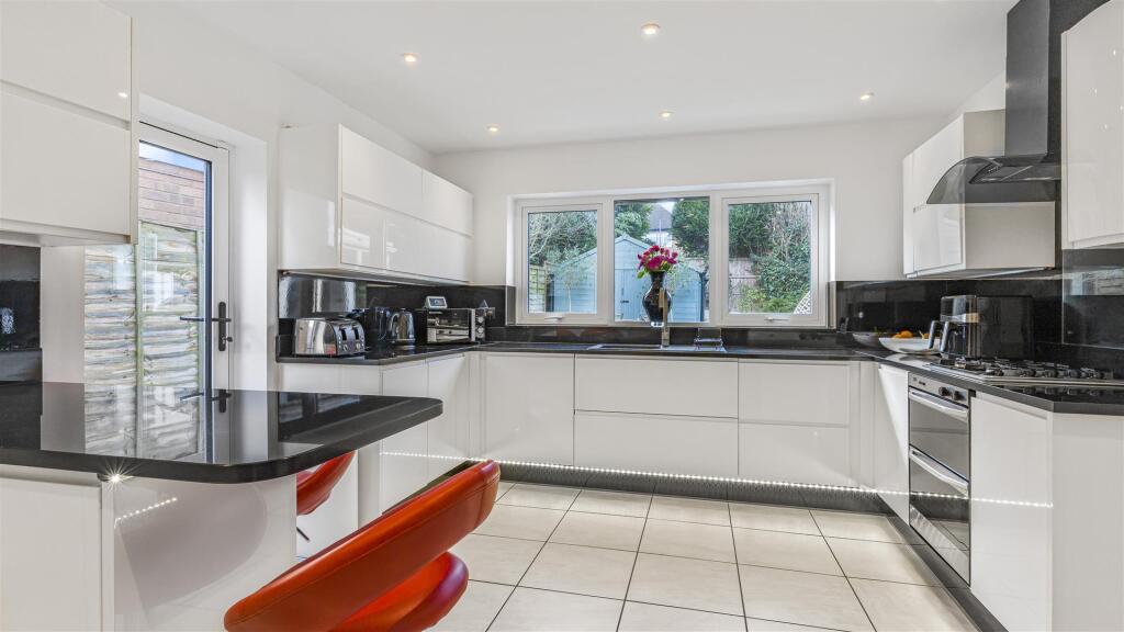 Additional image 31 of Whitley Drive, Streetly, Sutton Coldfield