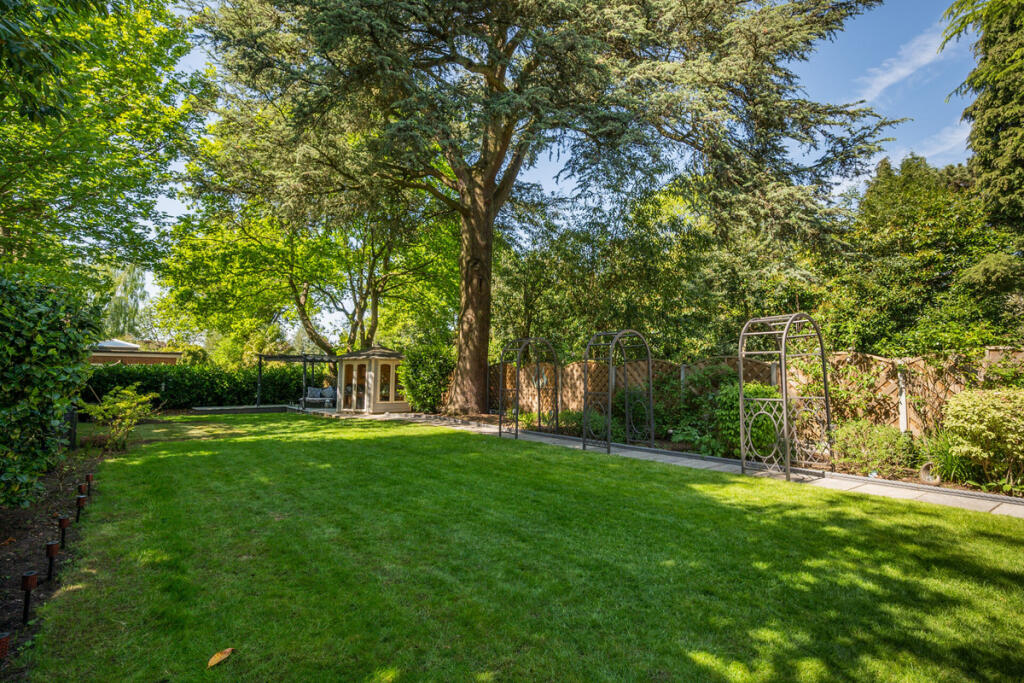 Additional image 35 of St. Bernards Road, Solihull, B92 7AU