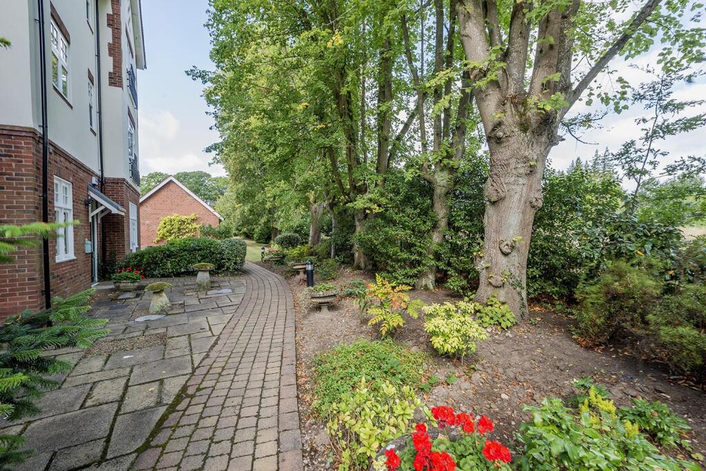 Additional image 21 of Broad Oaks, Chessetts Wood Road, Lapworth