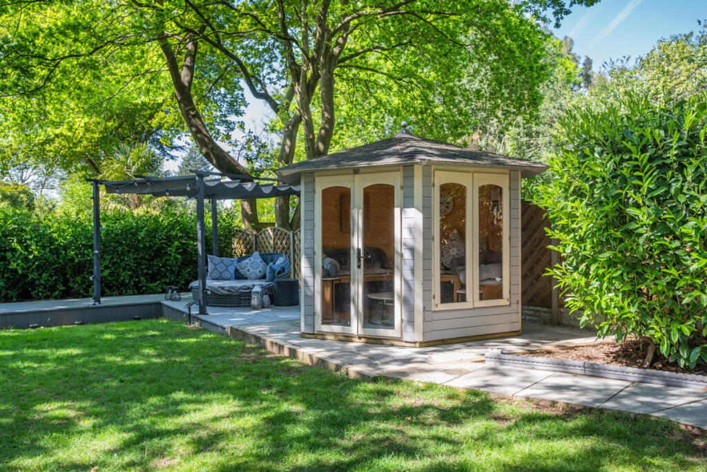 Additional image 36 of St. Bernards Road, Solihull, B92 7AU