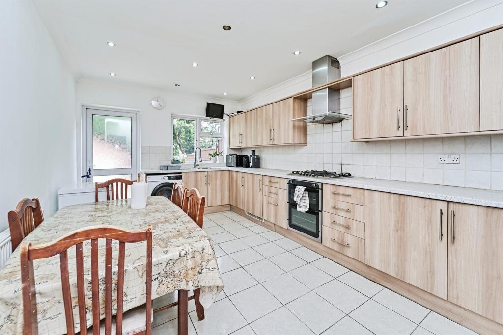 Additional image 5 of Kiniths Way, West Bromwich