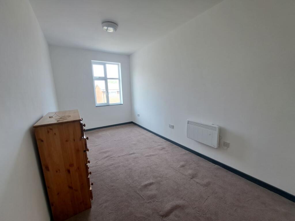 Additional image 29 of 24 Broad Street, Oldbury, West Midlands, B69 4SF