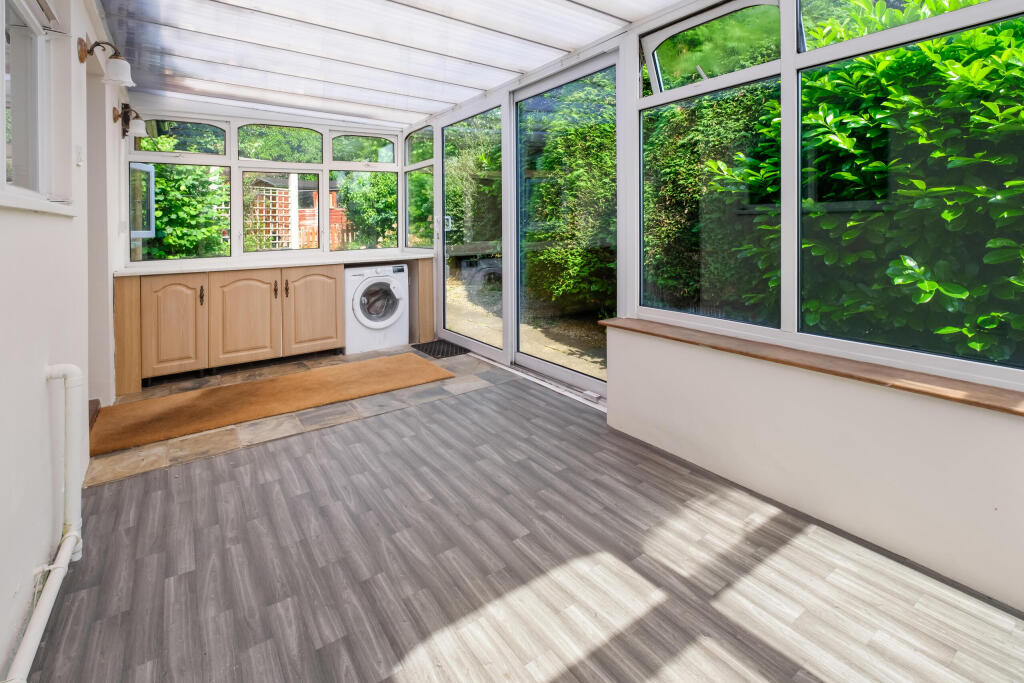 Additional image 5 of Heydon Road, Finstall, Bromsgrove. B60 3DA