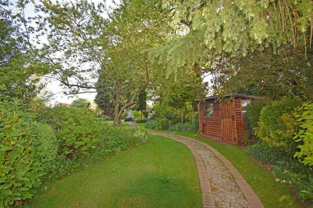 Additional image 32 of Worcester Road, Worcester Road, Upton Warren