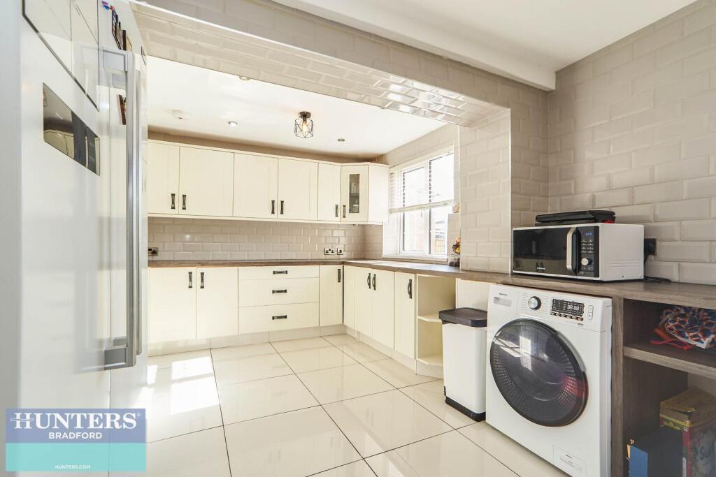 Additional image 11 of Grange Road, Allerton, Bradford, West Yorkshire, BD15 7RS