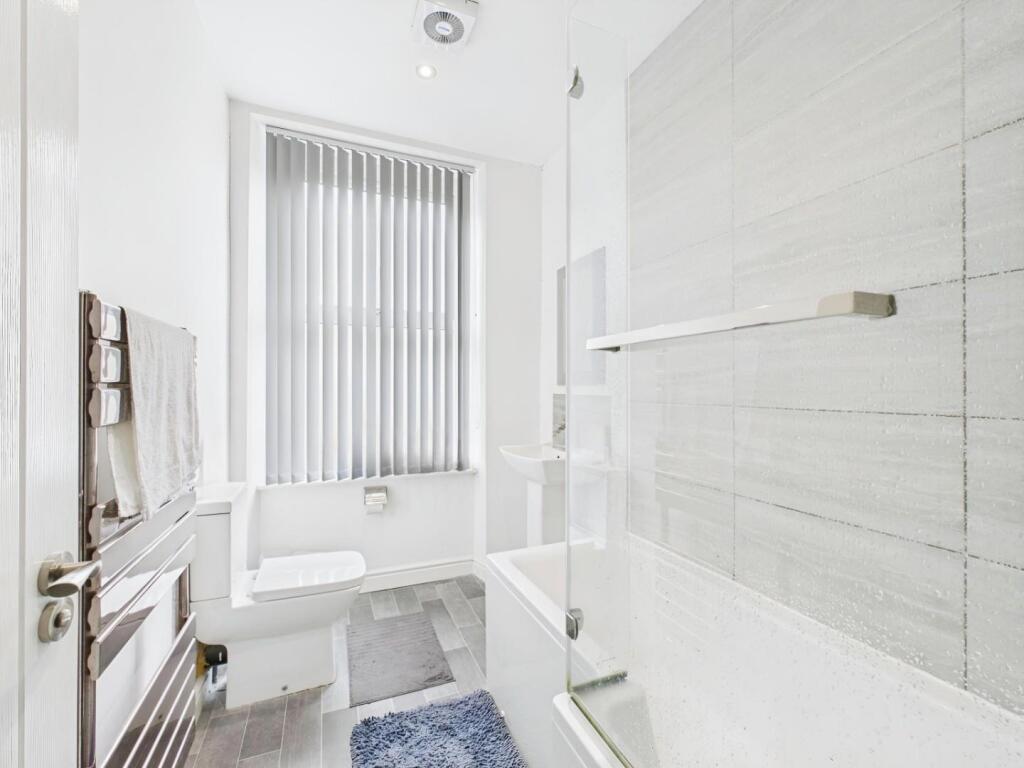 Additional image 4 of Commercial Street, Shipley, BD18 3SP