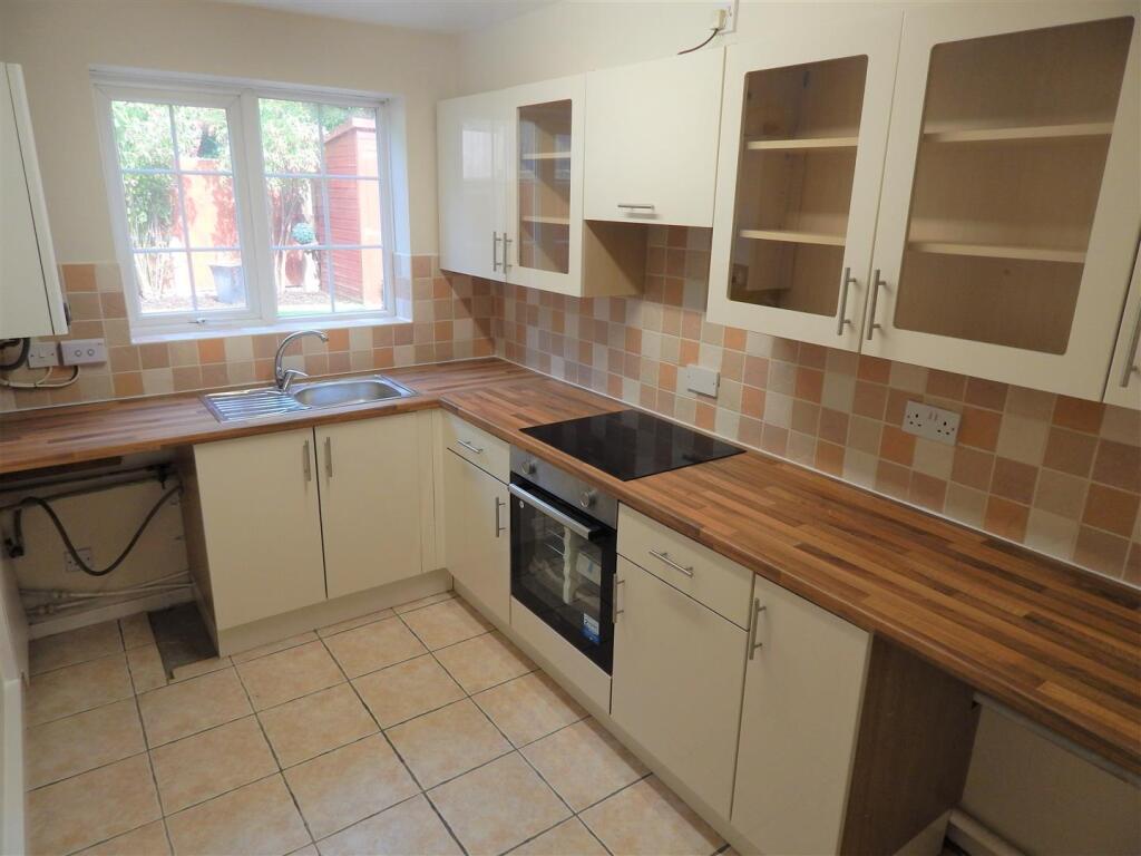 Additional image 4 of Perryfields Close, Redditch