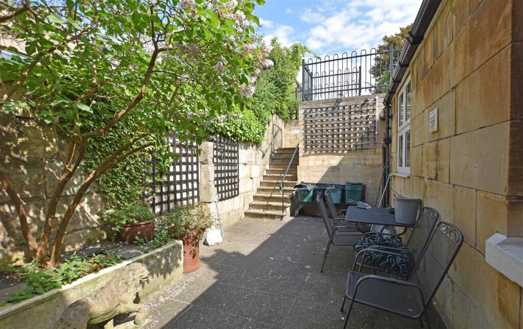 Additional image 11 of Crescent Gardens, Bath