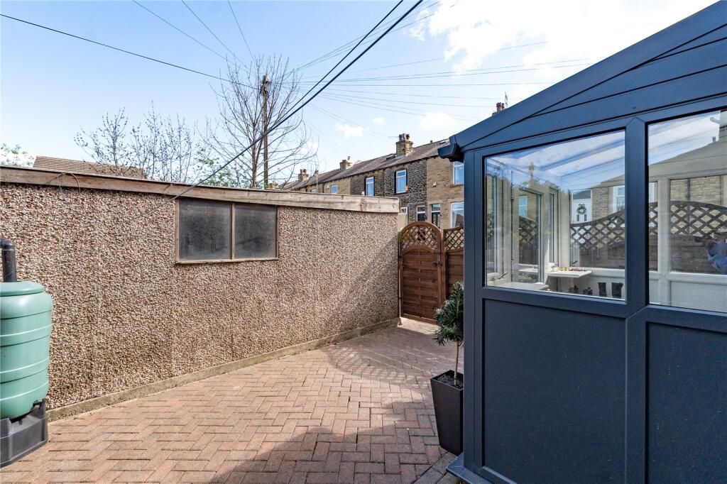 Additional image 19 of Ashgrove, Greengates, Bradford, West Yorkshire