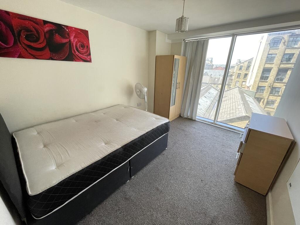 Additional image 8 of 140 The Gatehaus, Leeds Road, Bradford, West Yorkshire, BD1 5BQ