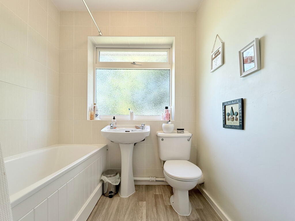 Additional image 11 of Greenland Rise, Solihull