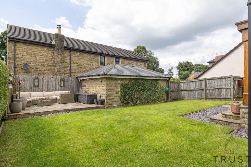 Additional image 83 of Bradford Road, Birkenshaw, BD11