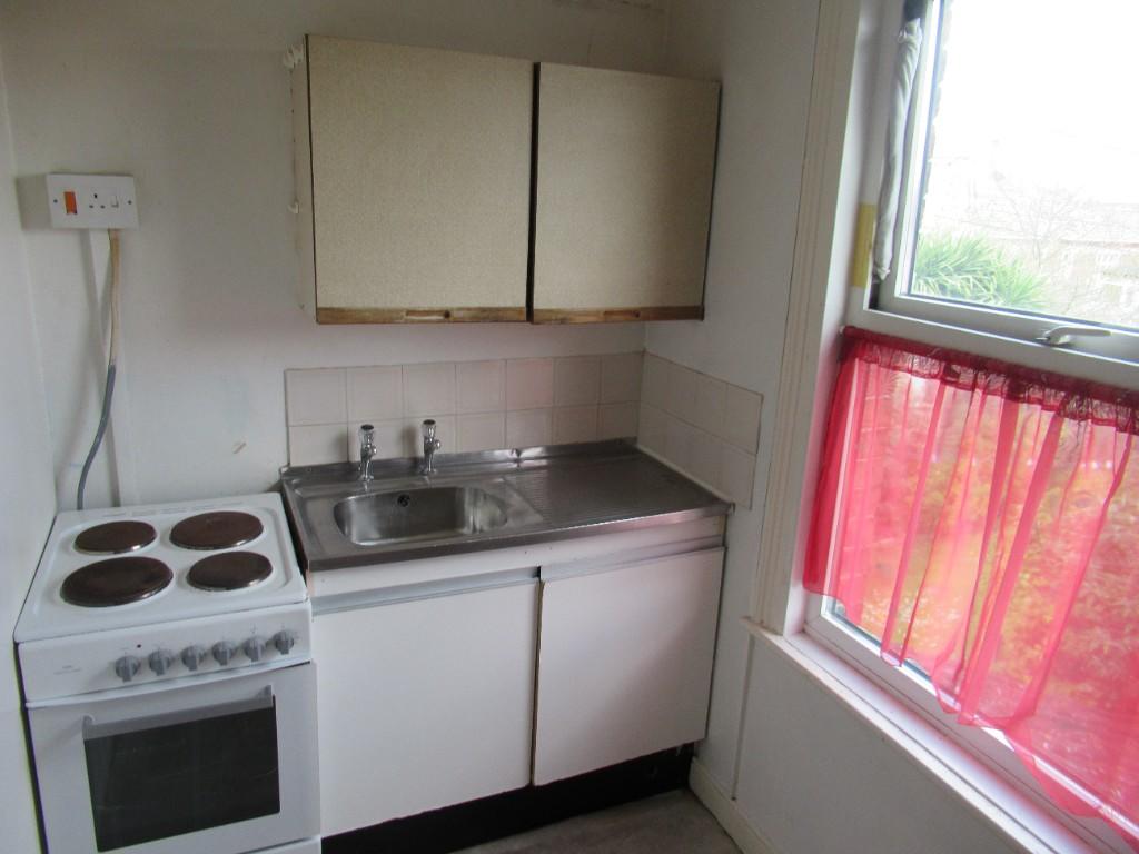 Additional image 3 of Room 4 - 112 Newtown, Trowbridge, Wiltshire, BA14 0BB