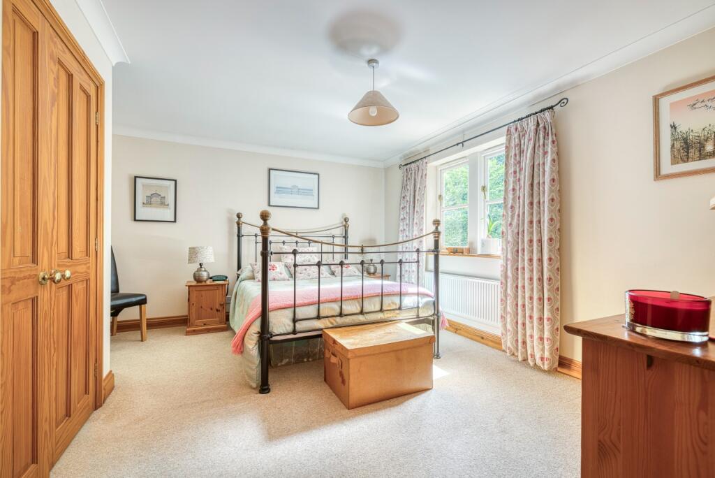 Additional image 19 of Nr. Wells