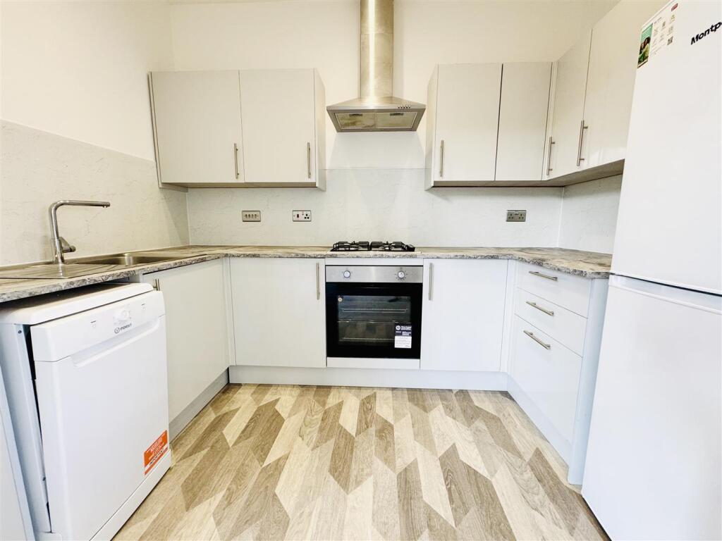 Additional image 4 of Warwick Court, Solihull