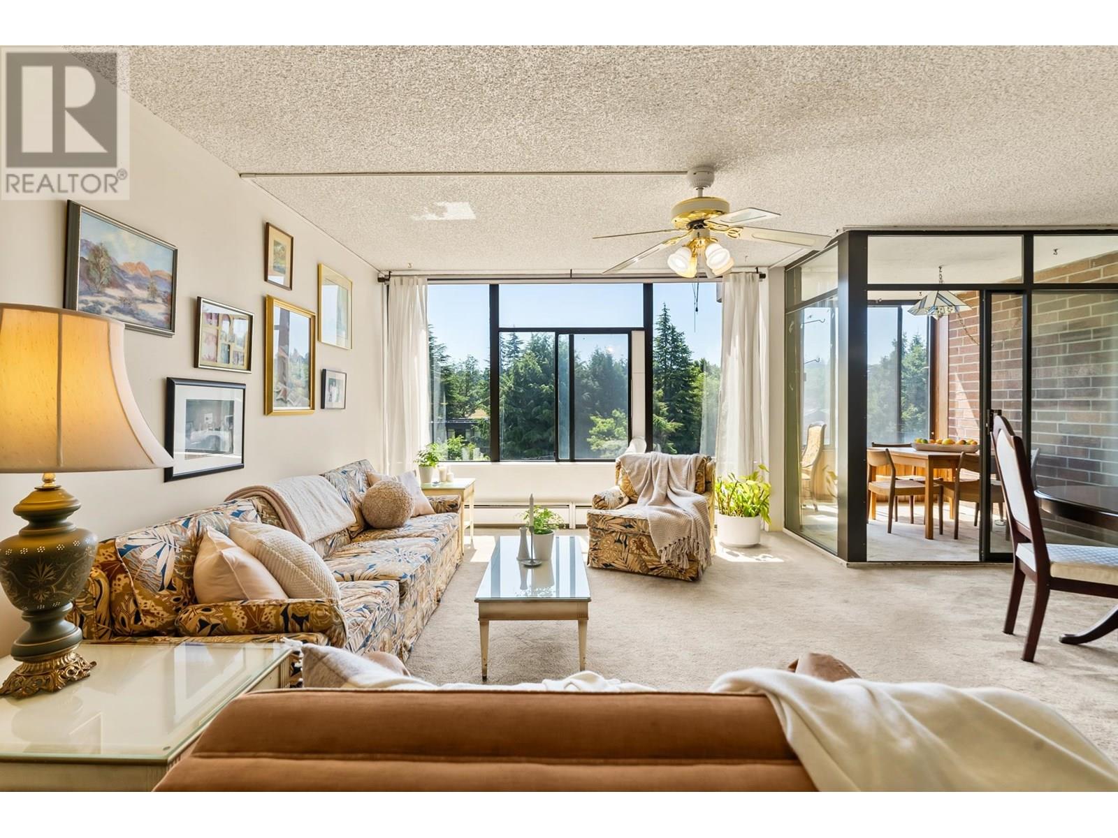 405 2101 MCMULLEN AVENUE|Vancouver, British Columbia V6L3B4