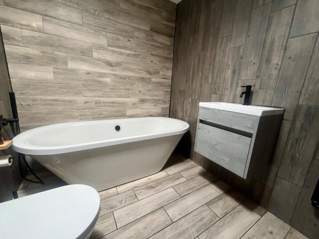 Additional image 18 of Bradford Road, Oakenshaw, Bradford, BD12