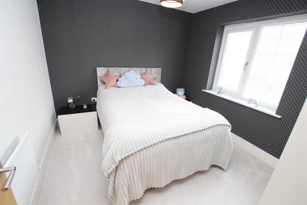 Additional image 12 of Sandhill Fold, Idle, Bradford