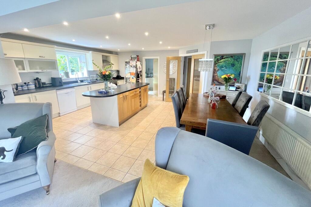 Additional image 25 of Bayford Court, Bayford Hill, Somerset, BA9