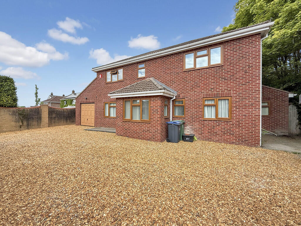 Additional image 24 of Acacia Drive, Westbury