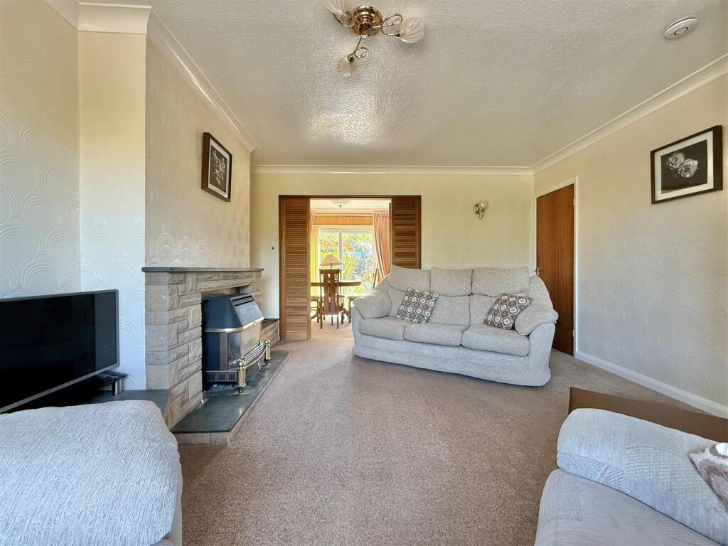 Additional image 8 of Fairfield Grove, Halesowen