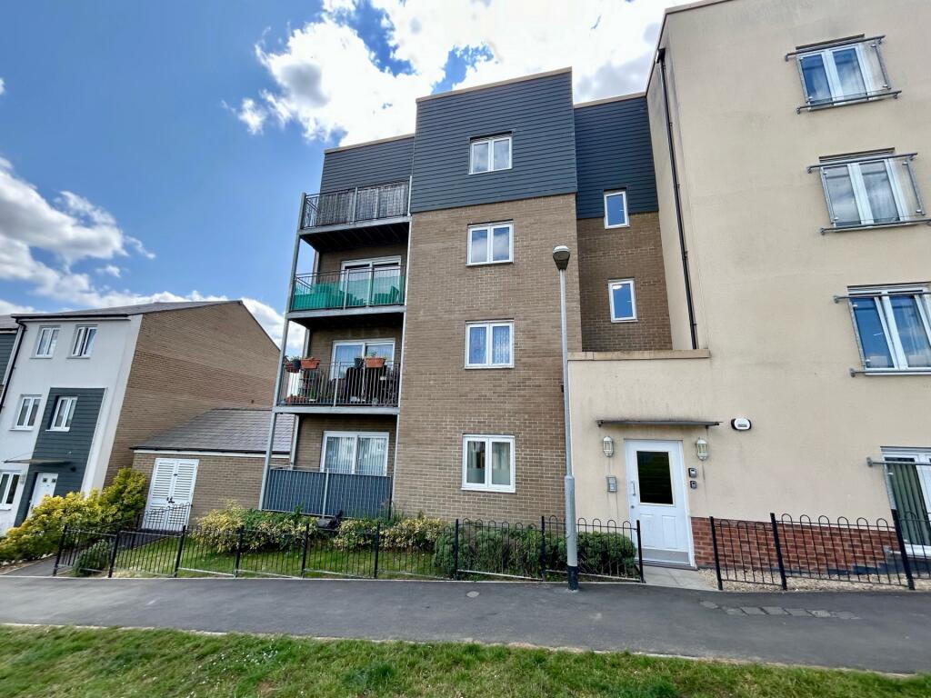 Shackleton Road, Yeovil, BA21