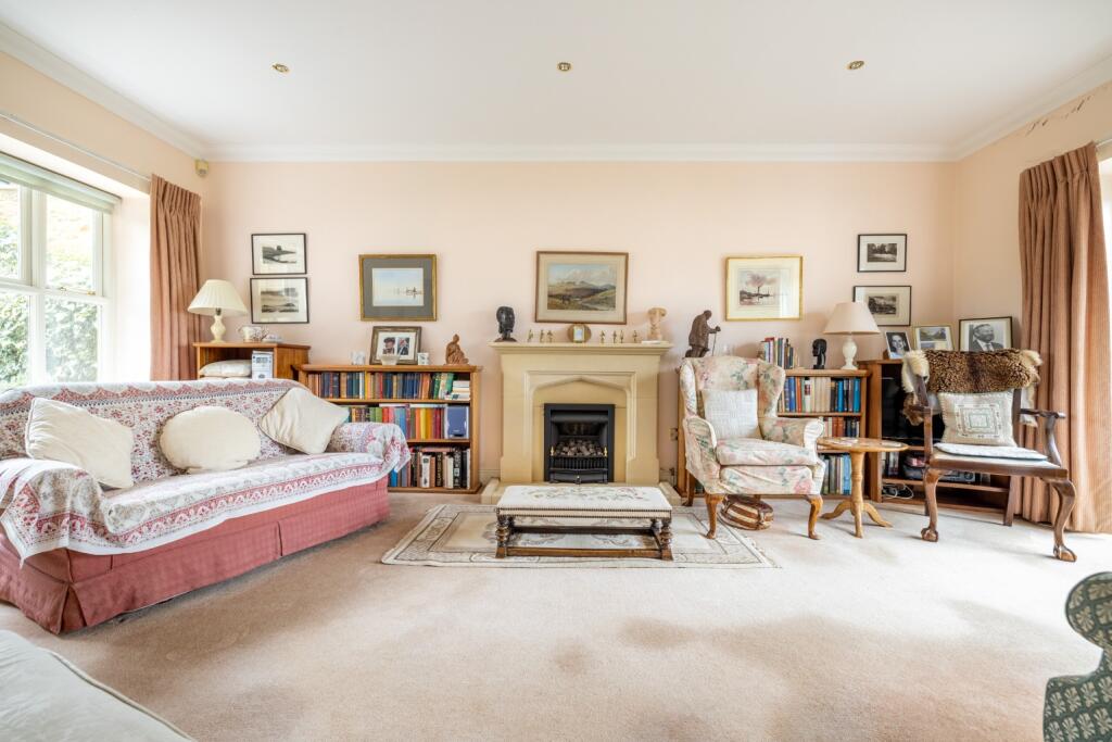 Additional image 3 of Priorygate Court, Castle Cary, Somerset, BA7