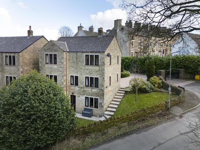 Additional image 64 of April Gardens, Queensbury, Bradford