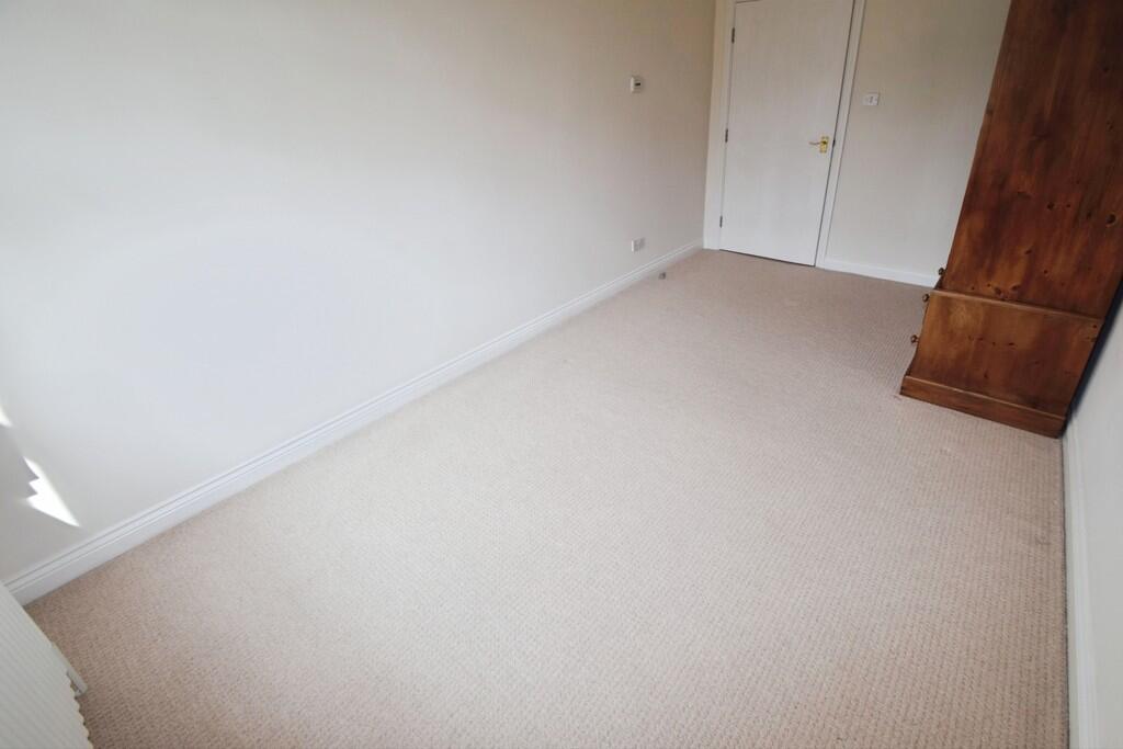 Additional image 8 of Riverside Court, Saltaire