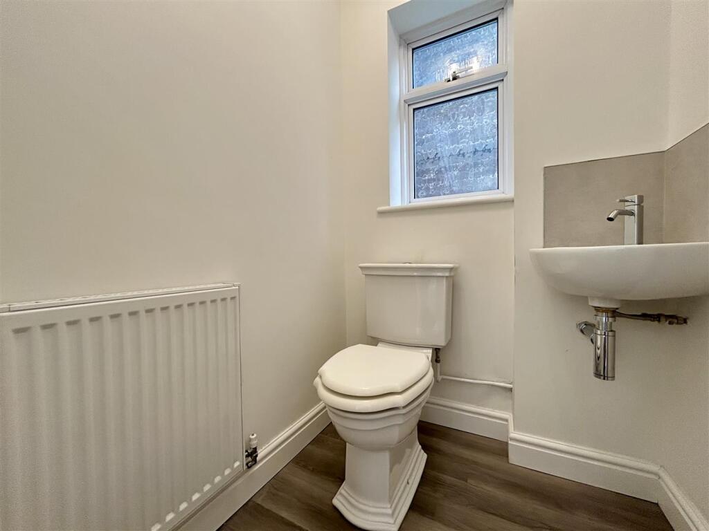 Additional image 11 of Midhill Drive, Rowley Regis