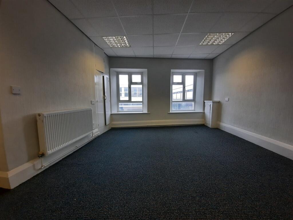 Additional image 10 of 84 St. James's Street, Burnley, Lancashire