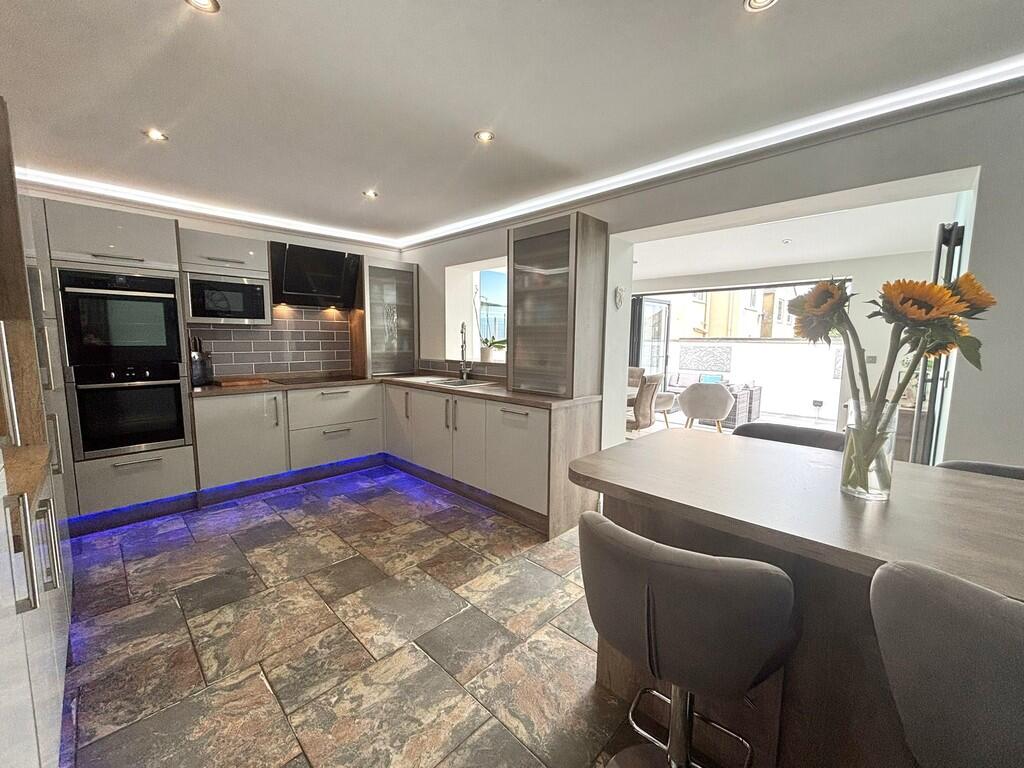 Additional image 3 of Back Lane, Thornton, Bradford