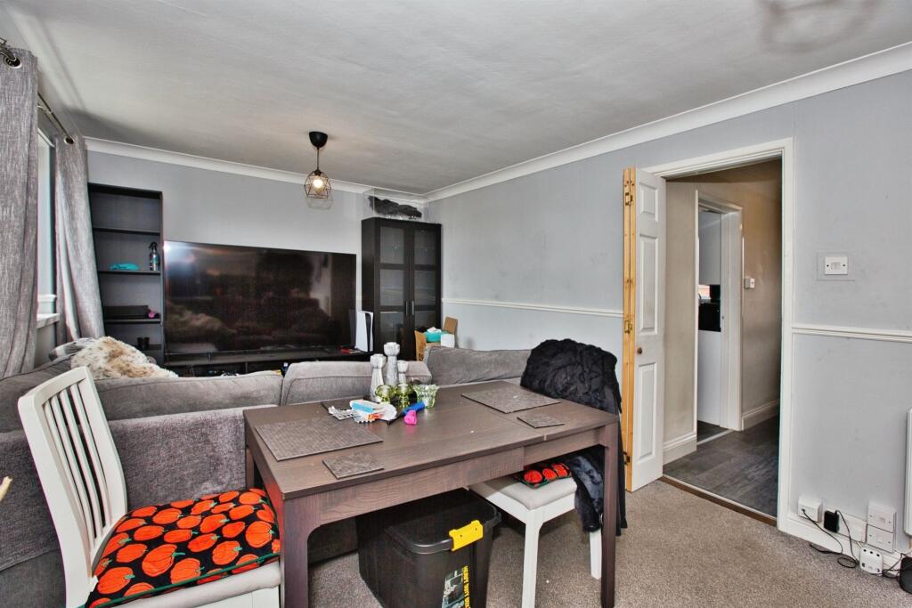 Additional image 4 of St. Johns Road, Yeovil