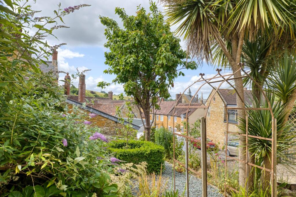 Additional image 18 of Knights Yard, High Street, Castle Cary, Somerset, BA7