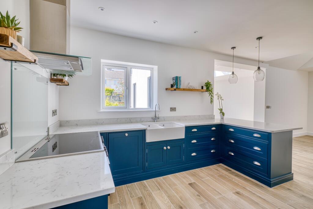 Additional image 6 of Overleigh, Street, Somerset, BA16