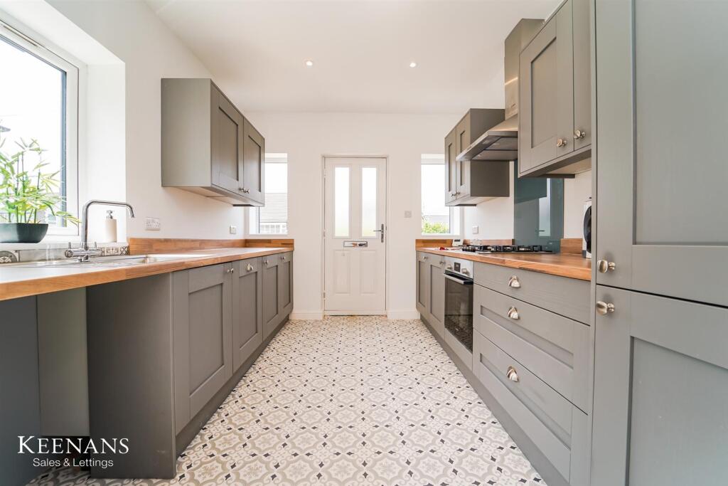 Additional image 28 of Hill Crest Avenue, Burnley